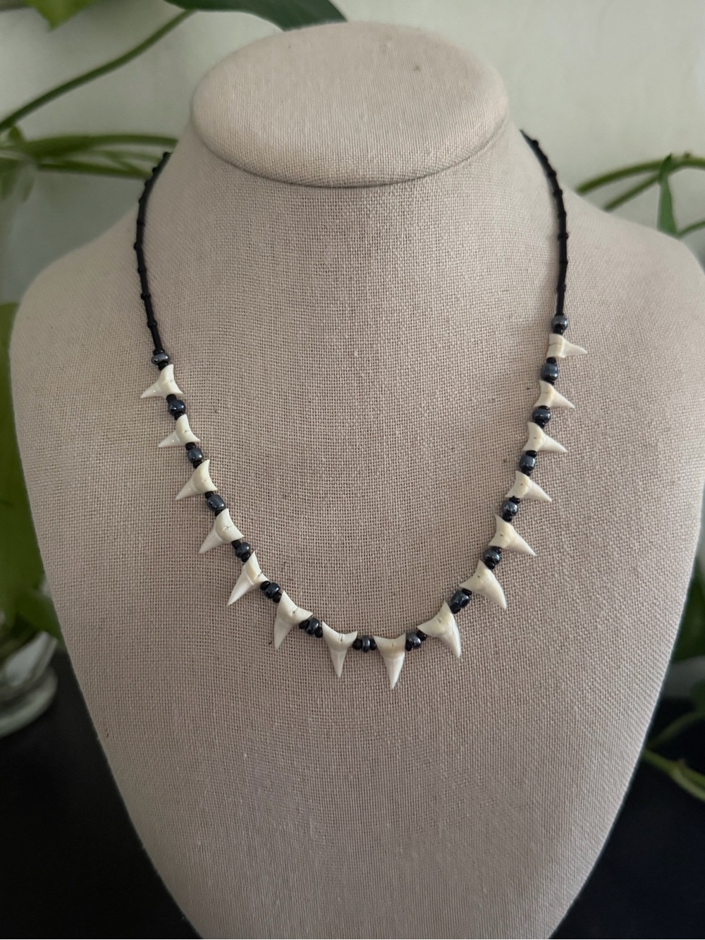 Vintage 60’s Genuine Sharks Tooth Black Obsidian Beads Hawaiian Surfer Necklace